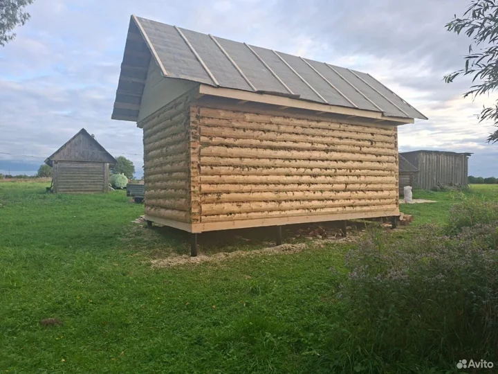 Сруб бани 6х4(рубка в лапу)