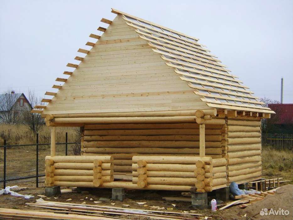 Сруб бани 4*6+2м рубленное крыльцо
