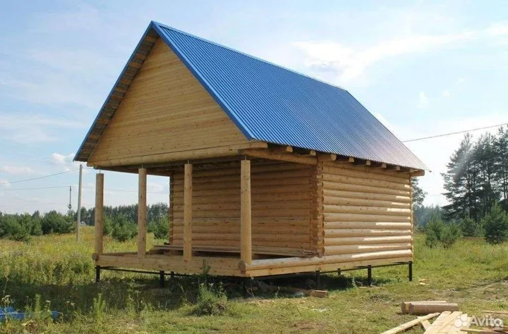 Сруб бани с террасой 4*4+2м терасса