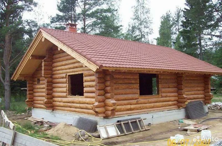 Сруб дома 9*8